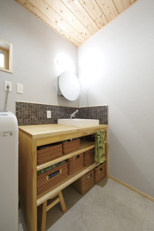 セカンドライフは憧れの木の家で