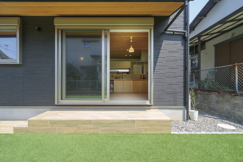 木目を大切にした空間