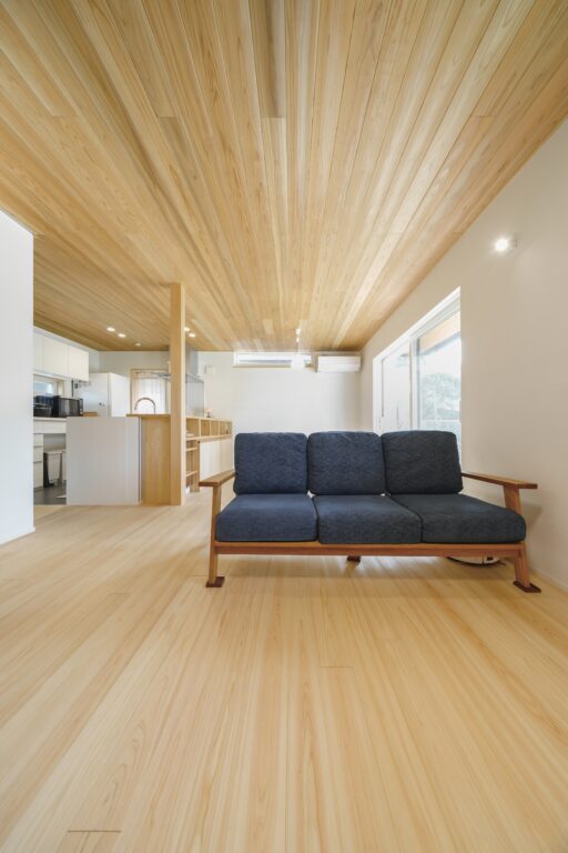 木目を大切にした空間
