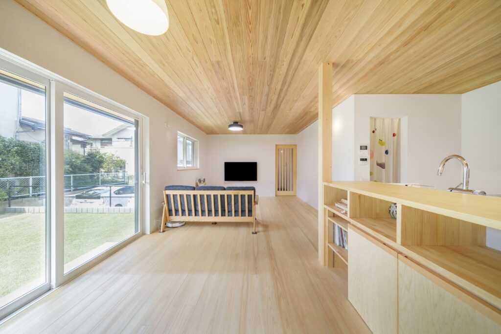 木目を大切にした空間