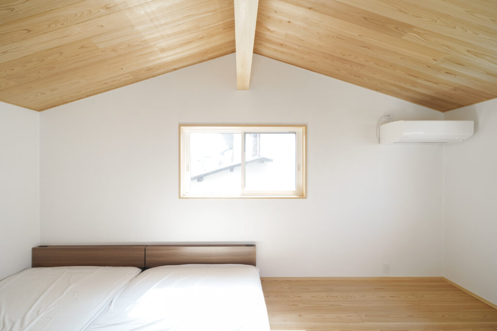 木目を大切にした空間