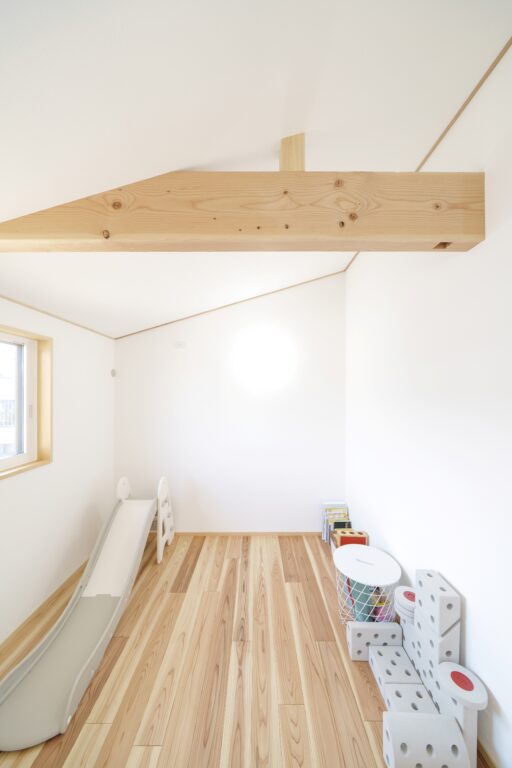 木目を大切にした空間